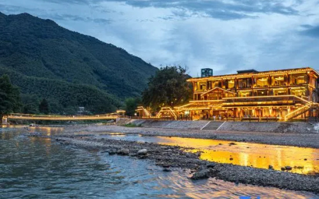 Mountain Resort Hotel – Outside – Xuancheng