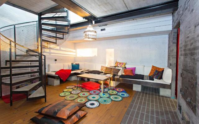 Oulu Loft Guesthouse