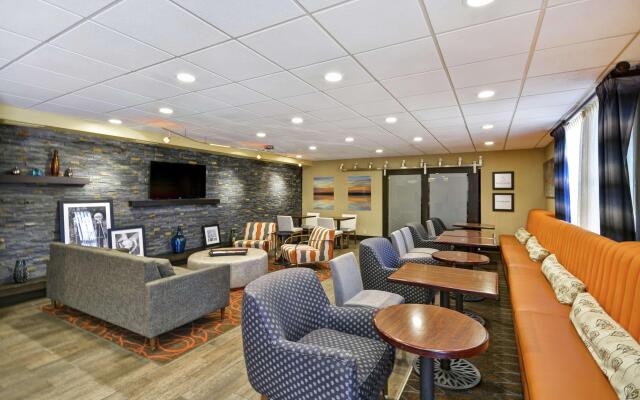 Hampton Inn Auburn