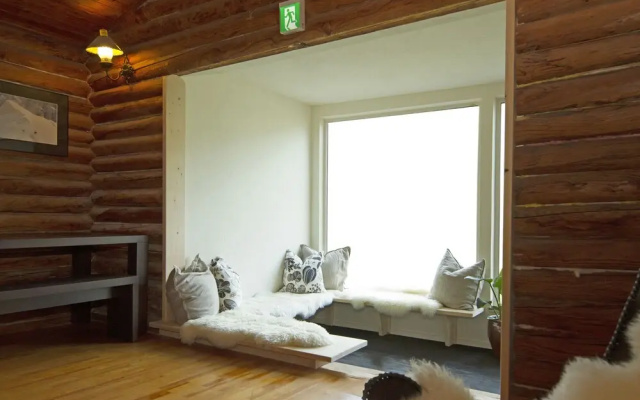 Niseko Backcountry Lodge - Hostel