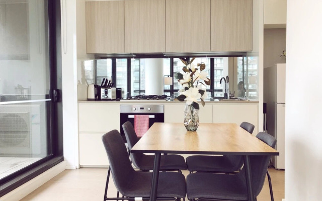 HFN Waterside Melbourne Apartment
