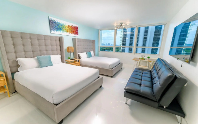 SeaStays Apartments