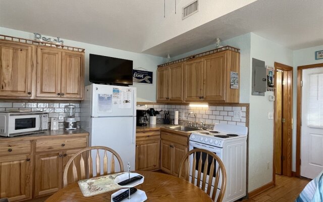 20 Ocean Odyssey Studio Bedroom Condo by RedAwning