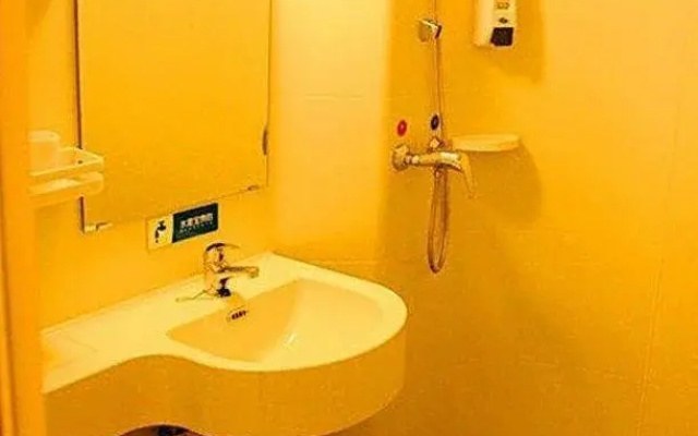 Eaka 365 Hotel Xinji Shifu Road International Leather City Branch