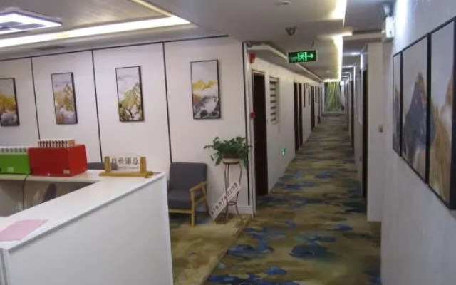 Lanzhou New Lanbowan Hotel (Gansu Cancer Hospital Xiaoxihu Subway Station)