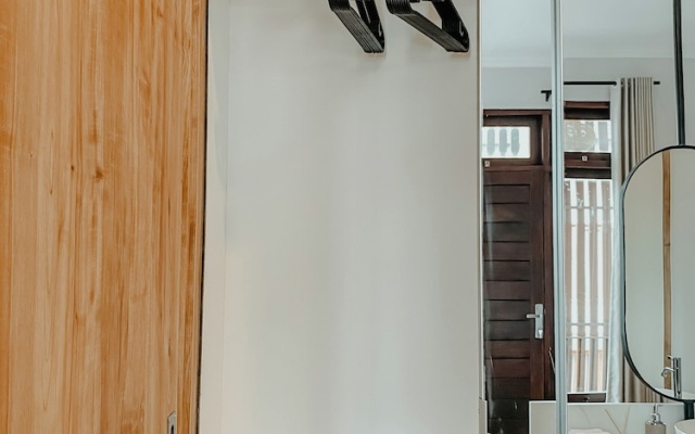 The Maru House Seminyak – Guest Rooms – Kuta