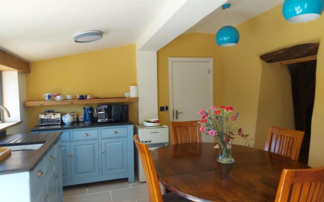 Longstone Bed and Breakfast