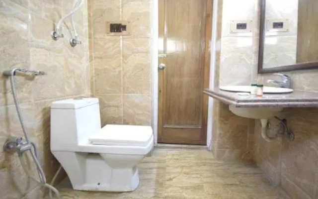 OYO 16980 Akbar's Retreat