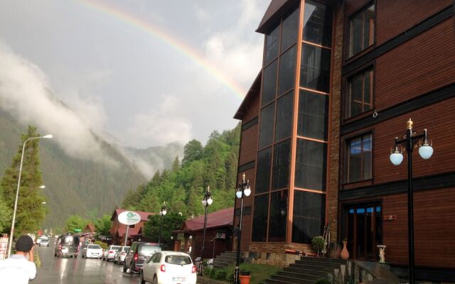 Inanlar Hüseyin Inan Hotel