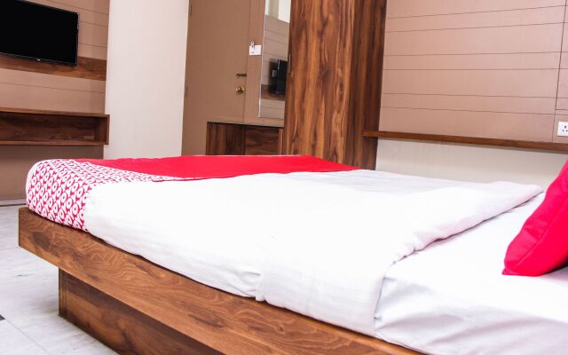 Collection O 14600 Hotel Chawla