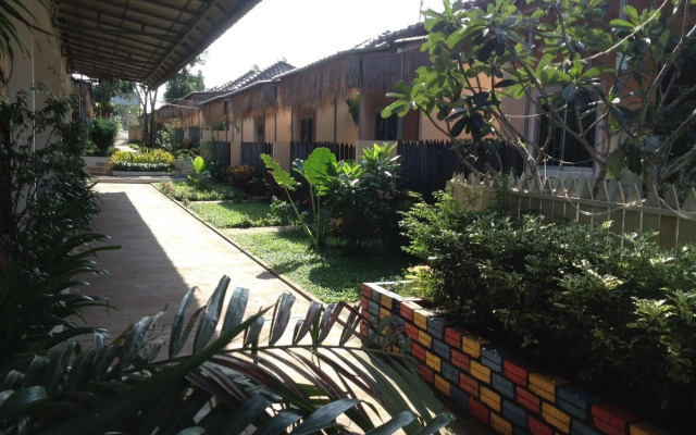 Relax Bungalows