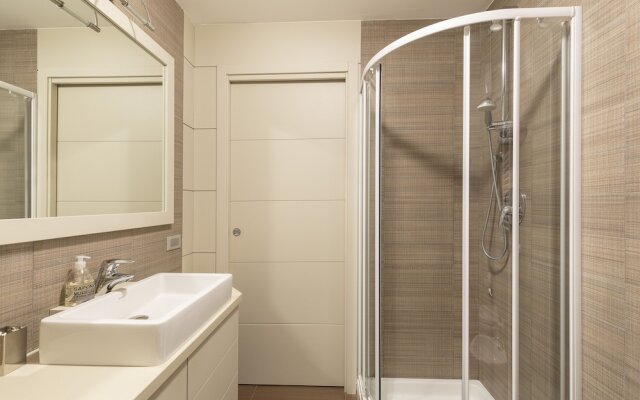 Lake Maggiore View Apartment