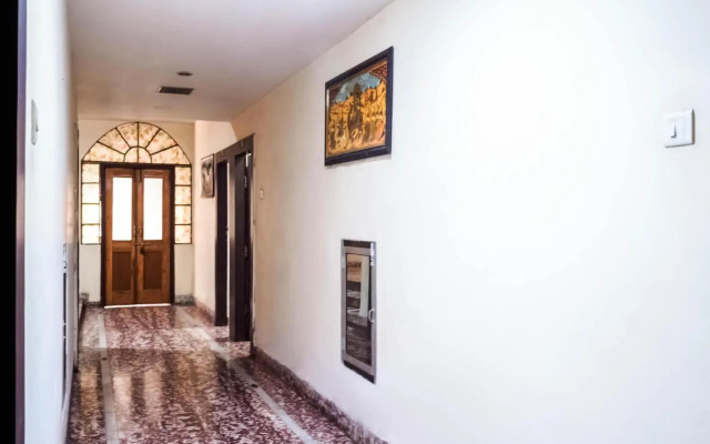 Oyo Flagship Rpr269 Hotel Shubham Palace