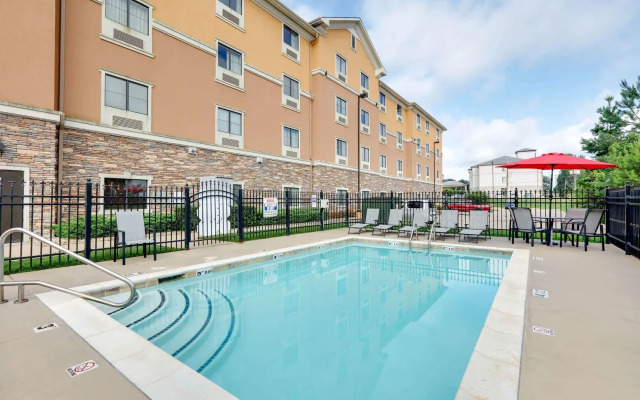 Spark by Hilton Longview