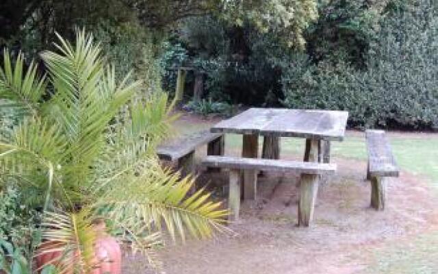 Wheatly Downs Farmstay And Backpackers