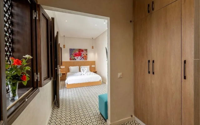 Maison Solaneos