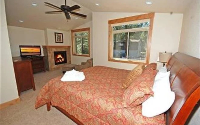 2806 Springwood Drive 4 Bedroom Home by RedAwning