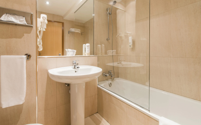 Hotel Infanta Mercedes
