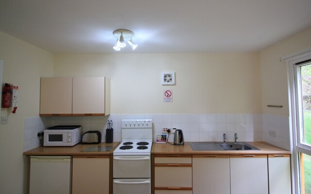 Burnbank Lodges