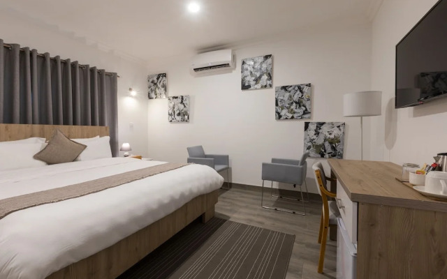 Villandro Residence
