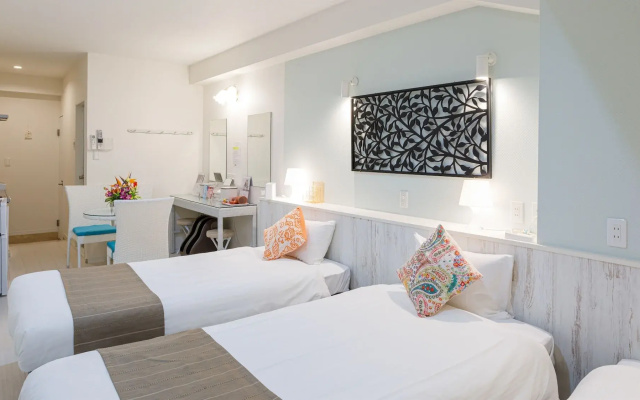 Living Inn Asahibashiekimae Premier