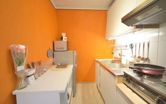 Orange Mango Cherry Party House