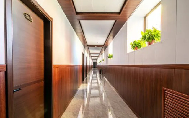 Qianyuan Quiet Hotel