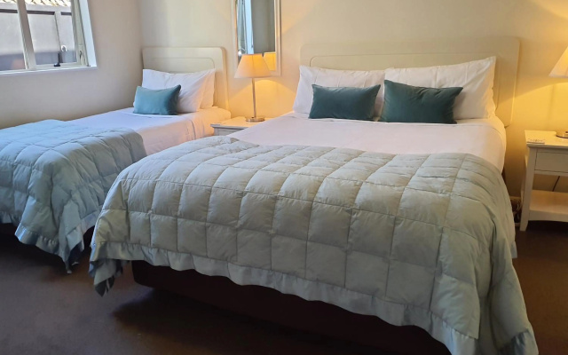 Tuscana Motor Lodge – Guest Rooms – Christchurch