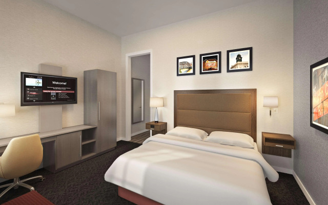 Hampton Inn Petaluma, CA