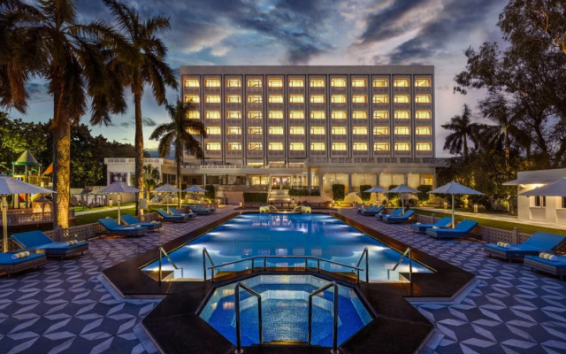 Tajview,Agra-IHCL SeleQtions