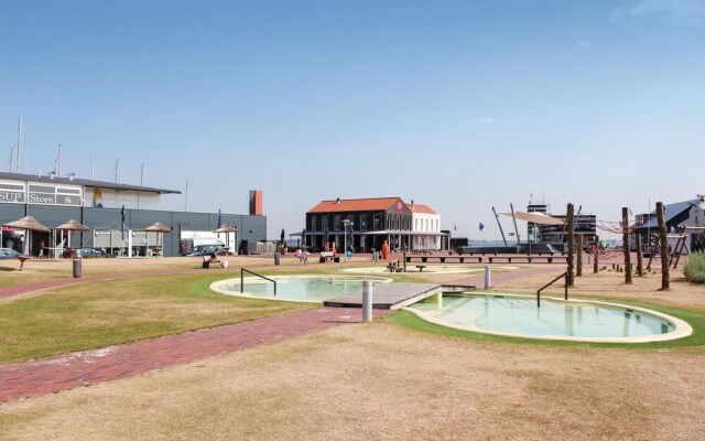 Stunning Home in Bruinisse With 2 Bedrooms and Wifi