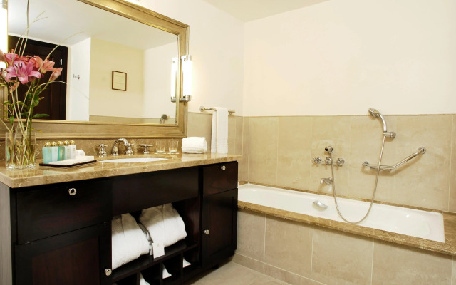 El Casco Art Hotel
