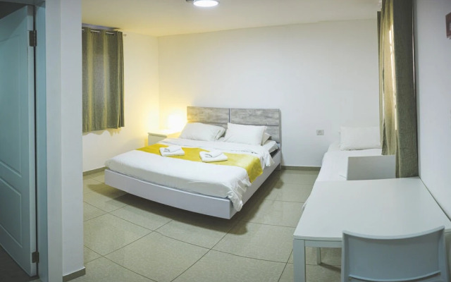 Agamim Hotel