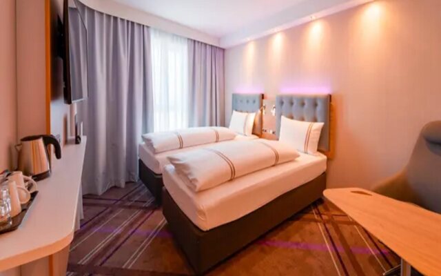 Premier Inn Mannheim City Centre