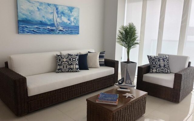 Marina Puerto Velero