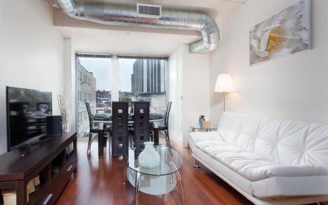 Fantastic Philly Fully Furnished Apartments