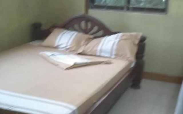 JJ&JE Family House - Hostel