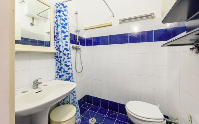 Montebello Place by Mmega