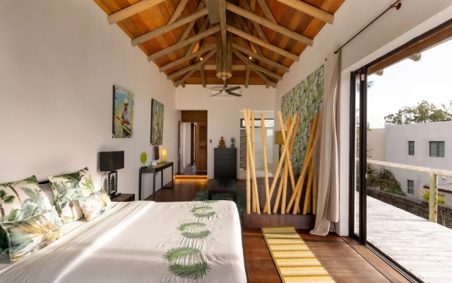 Koki Bonheur Beachfront Villa by StayMauritius