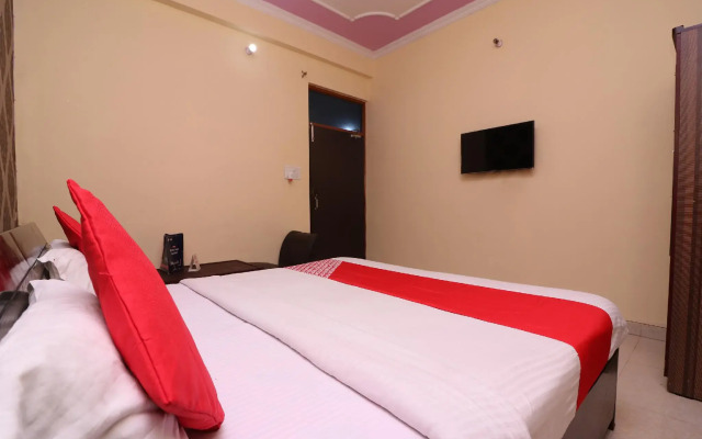 OYO 7441 Gomti Nagar