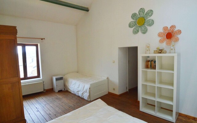 Modern Farmhouse in Chassepierre with Terrace