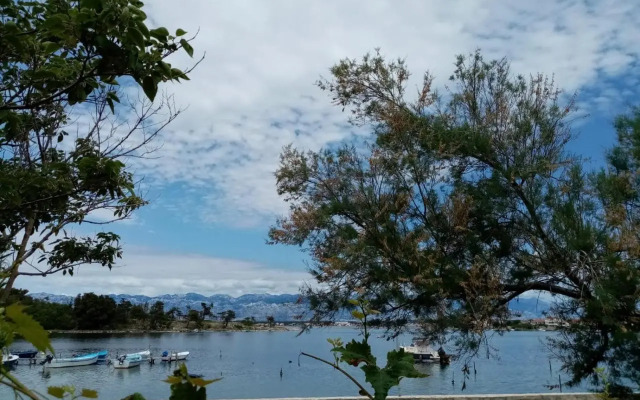 Seaview Holiday Apartments, Ventura Nin