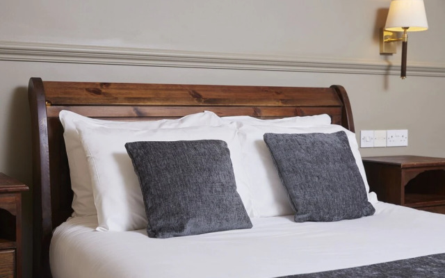 Dog House by Greene King Inns