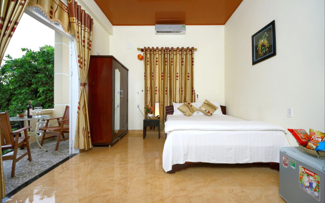 Strawberry Garden Homestay