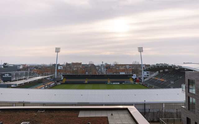 Beautiful Apartment With Terrace and Parking