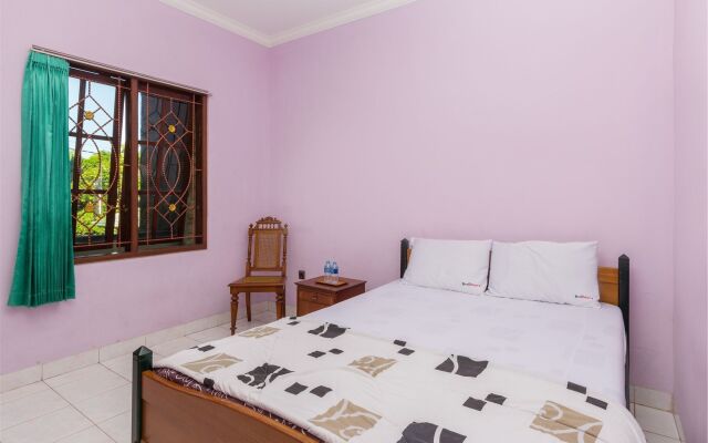 Green Roof Homestay by RedDoorz