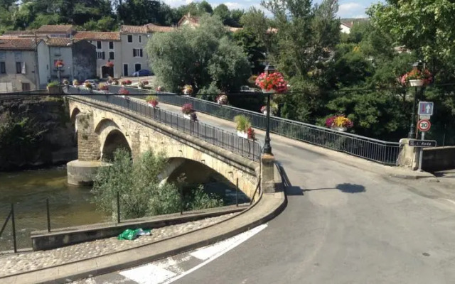 La Maison de la Riviere B&B