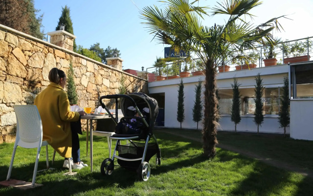 Ladik Hotel
