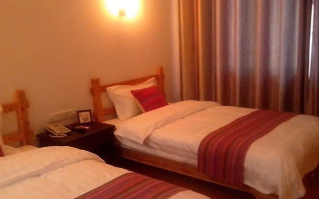 Yangshuo Pure Joy Resort