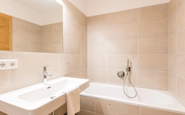 Cosy Studio With Terrace